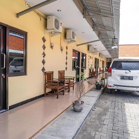 Koolkost Syariah Near Transmart Tegal Hotel Exterior foto